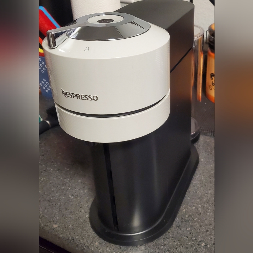 COPY - Nespresso Vertigo Next & Aeroccino 3 Cappuccino an Latte Machine